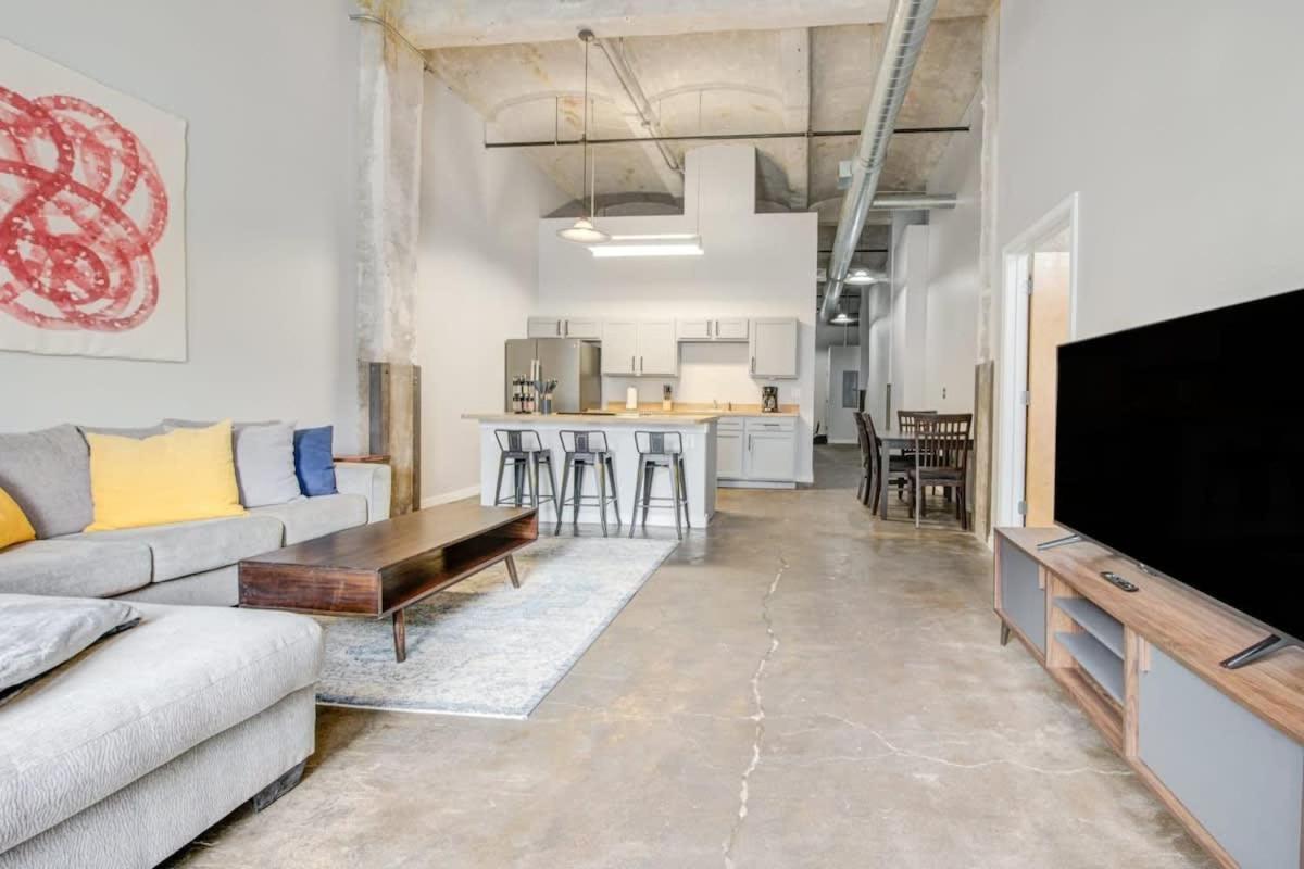 קנזס סיטי 3Br Luxury Historic Loft With Gym By Envitae מראה חיצוני תמונה